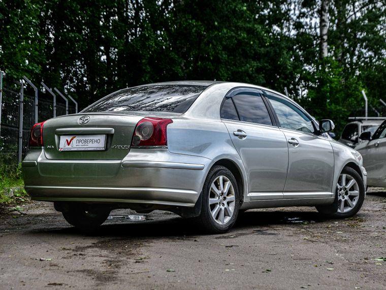 Toyota Avensis,  - вид 1