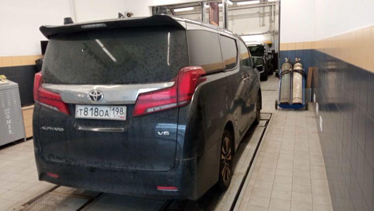 Toyota Alphard 2019 года, 153 251 км - вид 2