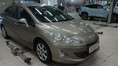 Peugeot 408 2015 года, 173 219 км - вид 2