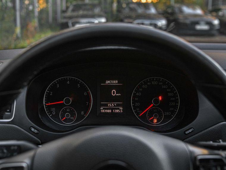 Volkswagen Jetta,  - вид 4