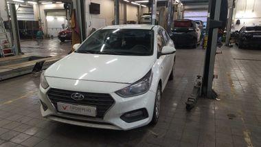 Hyundai Solaris 2017 года, 97 000 км - вид 1