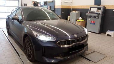 Kia Stinger 2021 года, 112 329 км - вид 2