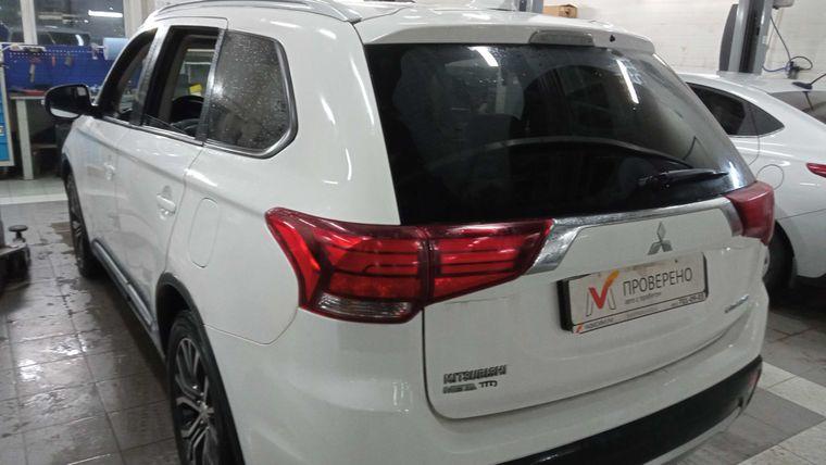 Mitsubishi Outlander,  - вид 3