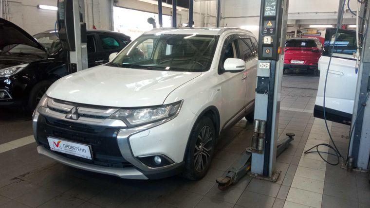 Mitsubishi Outlander, 