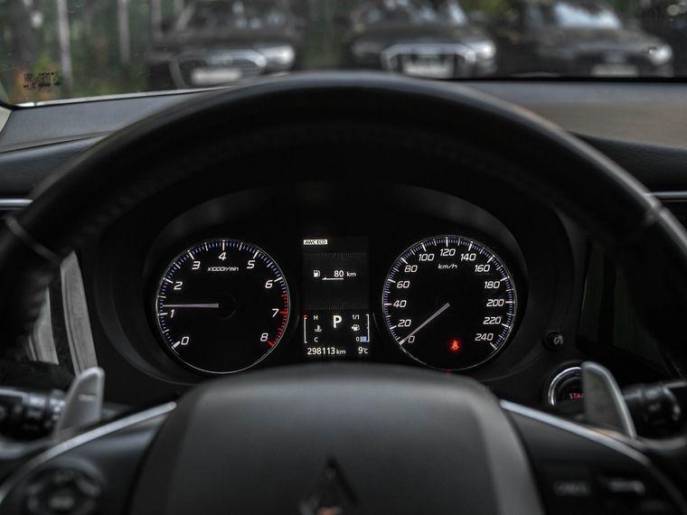Mitsubishi Outlander,  - вид 4