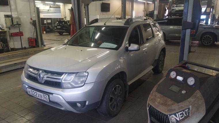 Renault Duster 2019 года, 243 846 км - вид 1