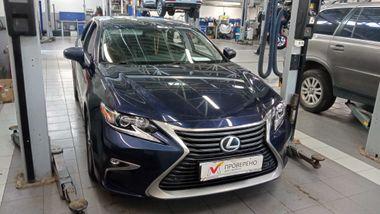 Lexus ES 2016 года, 100 385 км - вид 2