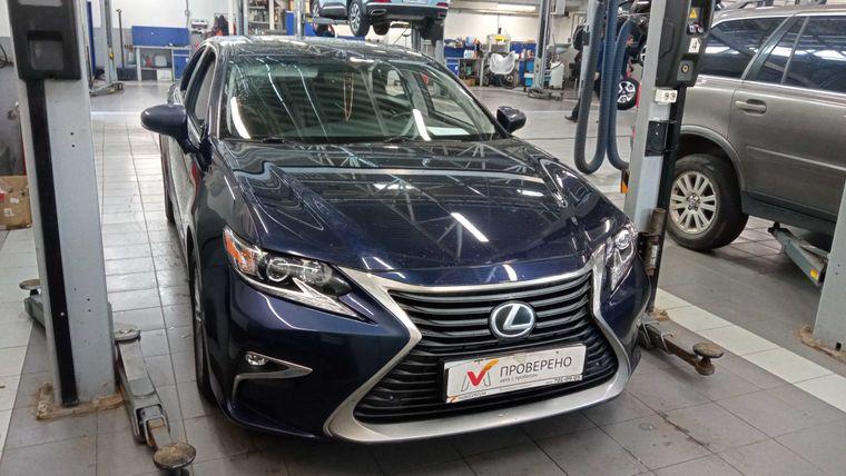 Lexus ES,  - вид 1