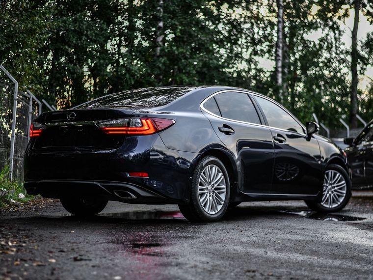 Lexus ES,  - вид 1