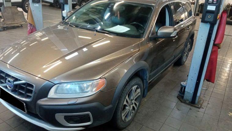 Volvo XC70, 