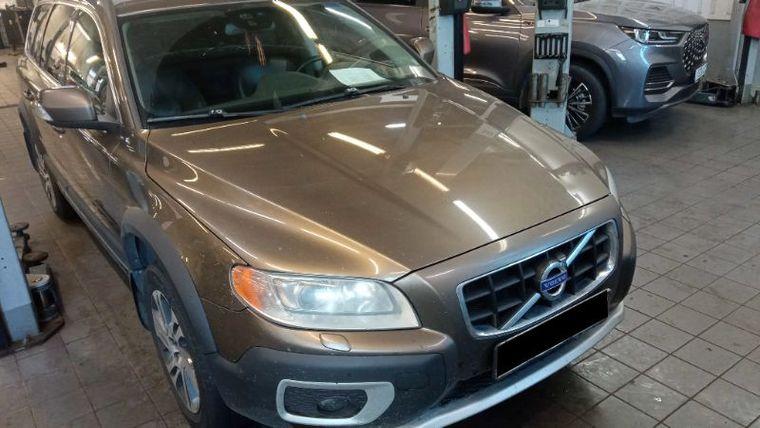 Volvo XC70,  - вид 1