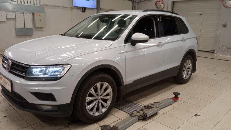 Volkswagen Tiguan, 2020
