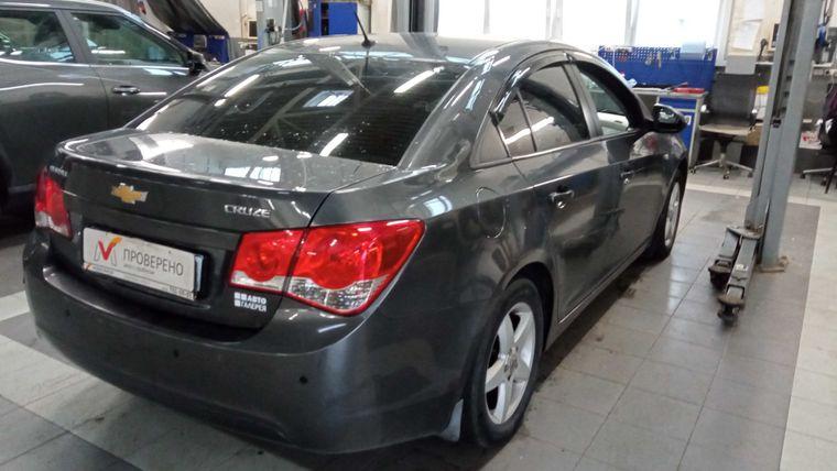 Chevrolet Cruze,  - вид 2