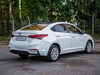 Hyundai Solaris 2018 года, 142 830 км - вид 2