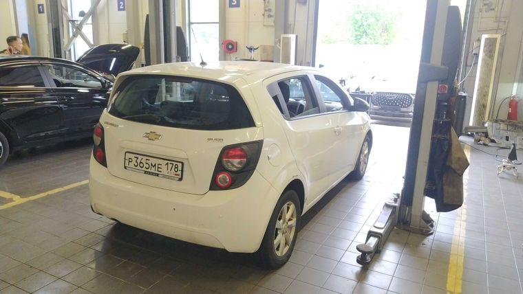 Chevrolet Aveo,  - вид 2