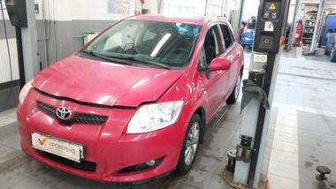 Toyota Auris 2008 года, 197 201 км - вид 1