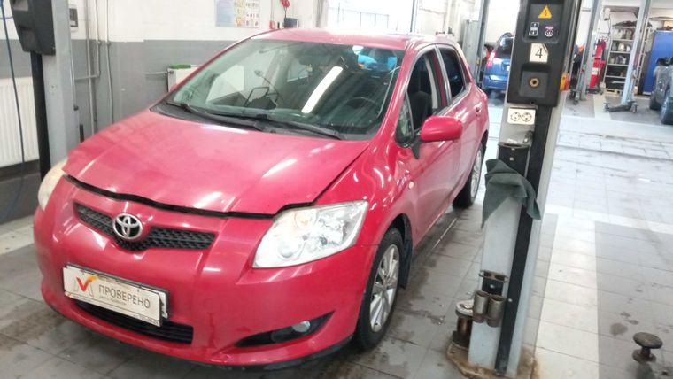 Toyota Auris 2008 года, 197 201 км - вид 1