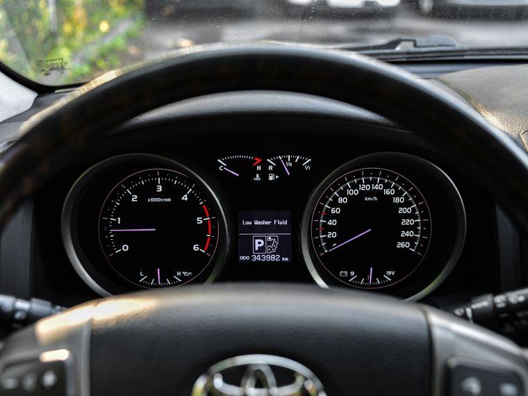 Toyota Land Cruiser,  - вид 4