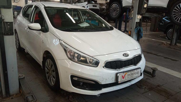 Kia Ceed 2015 года, 102 000 км - вид 2