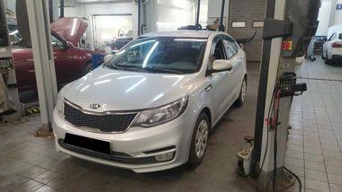 Kia Rio 2015 года, 129 865 км - вид 1