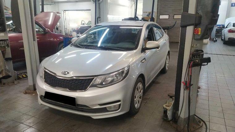 Kia Rio 2015 года, 129 865 км - вид 1