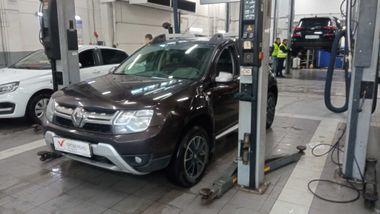 Renault Duster 2017 года, 180 000 км - вид 1
