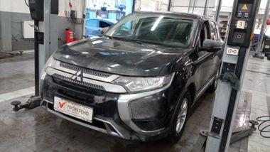 Mitsubishi Outlander 2018 года, 222 061 км - вид 1