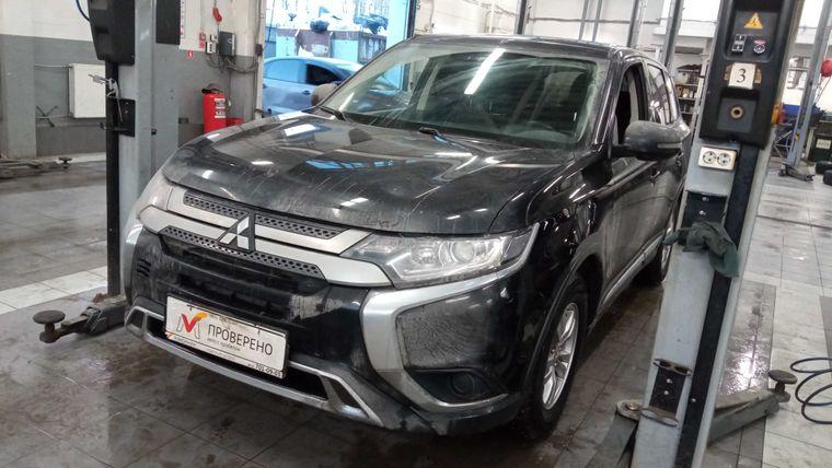 Mitsubishi Outlander 2018 года, 222 061 км - вид 1