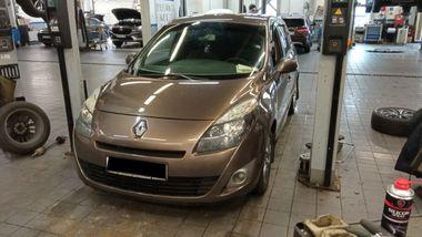 Renault Grand Scenic 2011 года, 285 824 км - вид 1