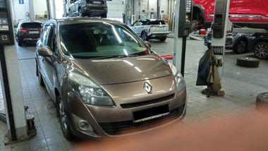 Renault Grand Scenic 2011 года, 285 824 км - вид 2