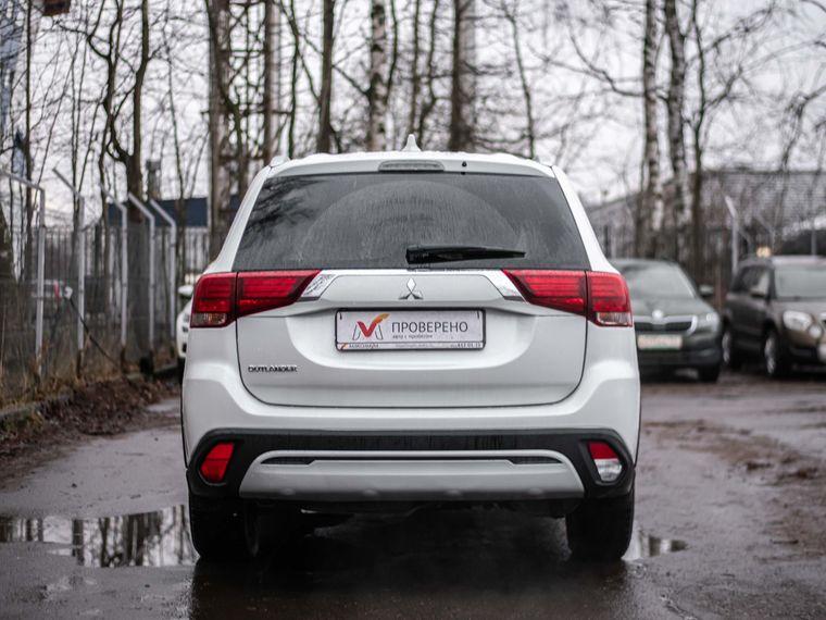 Mitsubishi Outlander,  - вид 3