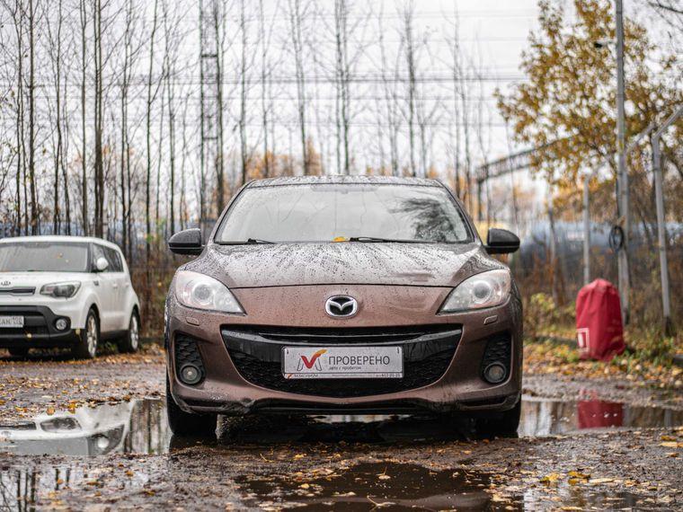 Mazda 3,  - вид 2