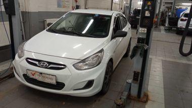Hyundai Solaris 2014 года, 323 559 км - вид 1