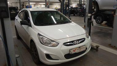 Hyundai Solaris 2014 года, 323 559 км - вид 2