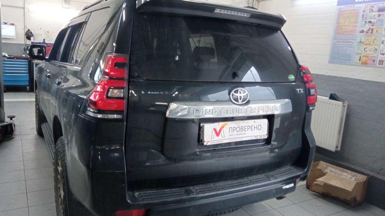 Toyota Land Cruiser Prado,  - вид 3