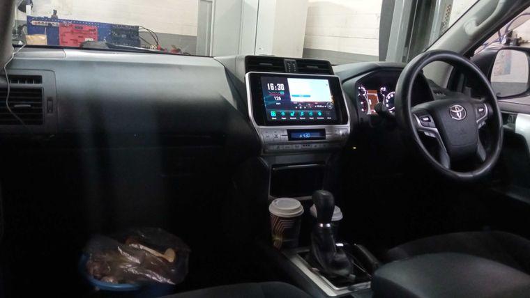 Toyota Land Cruiser Prado,  - вид 4