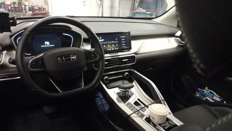 Geely Coolray, 2023 - вид 4