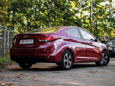 Hyundai Elantra 2014 года, 184 000 км - вид 2
