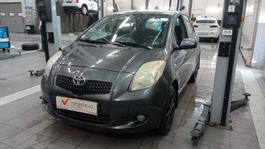 Toyota Yaris 2008 года, 196 123 км - вид 1