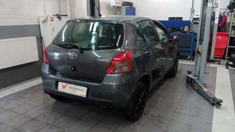 Toyota Yaris, 2008 - вид 2