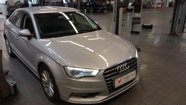 Audi A3 2015 года, 86 352 км - вид 2