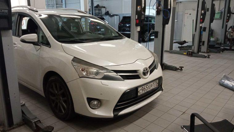 Toyota Verso,  - вид 1
