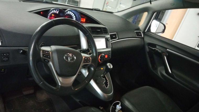 Toyota Verso,  - вид 4