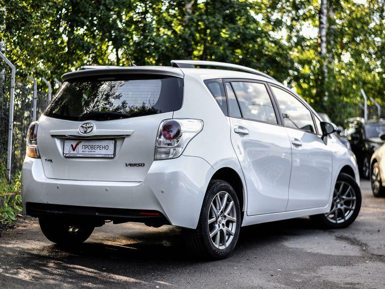 Toyota Verso,  - вид 1