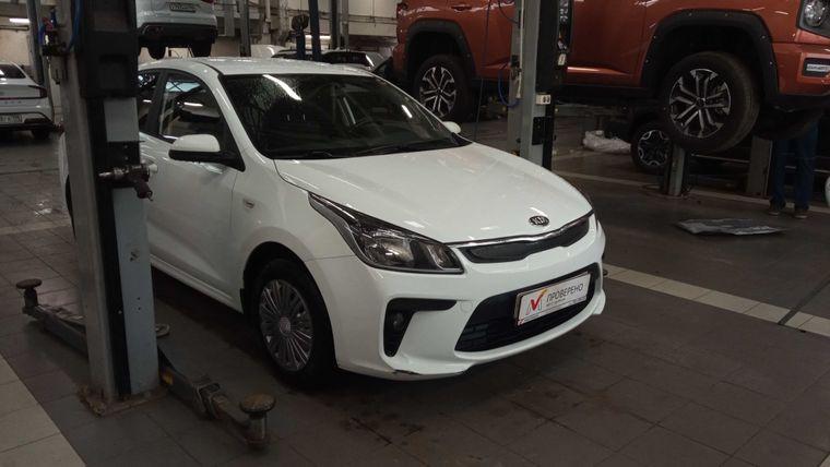 Kia Rio 2017 года, 138 000 км - вид 2