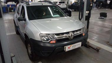 Renault Duster 2018 года, 144 165 км - вид 2