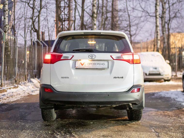 Toyota RAV4,  - вид 3