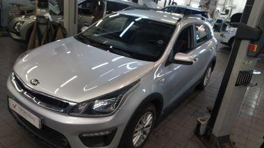 Kia Rio X-Line 2018 года, 82 320 км - вид 1