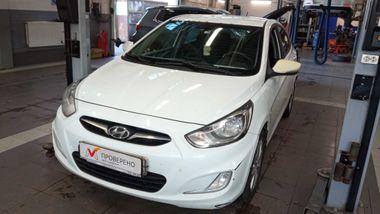 Hyundai Solaris 2012 года, 104 598 км - вид 1