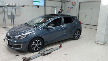 Kia Ceed 2016 года, 125 383 км - вид 1